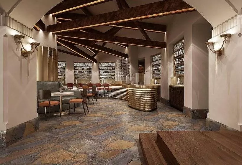 Fotos del hotel The Castle Hotel, A Luxury Collection Hotel, Dalian:  2