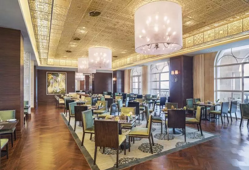 Fotos del hotel The Castle Hotel, A Luxury Collection Hotel, Dalian:  4