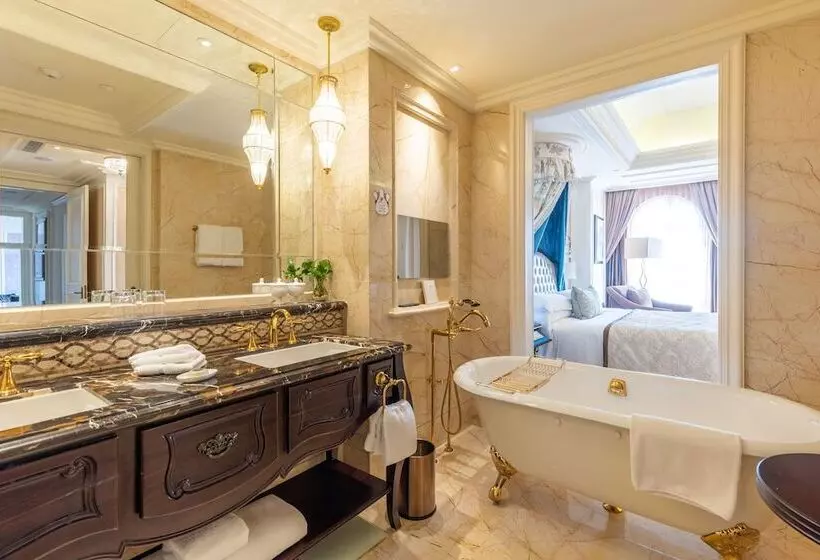 Fotos del hotel The Castle Hotel, A Luxury Collection Hotel, Dalian:  17