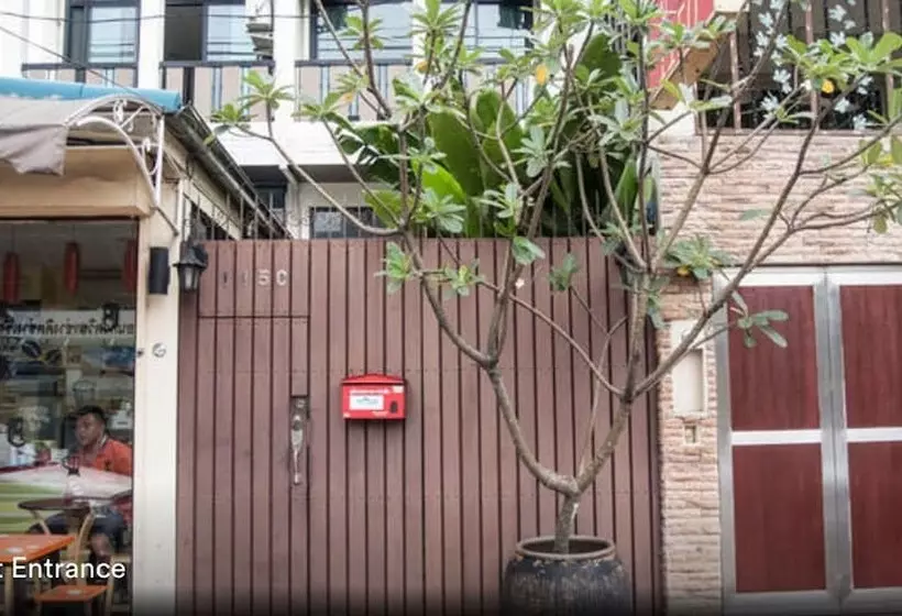 Fotos del hotel At 1150 Villa:  17