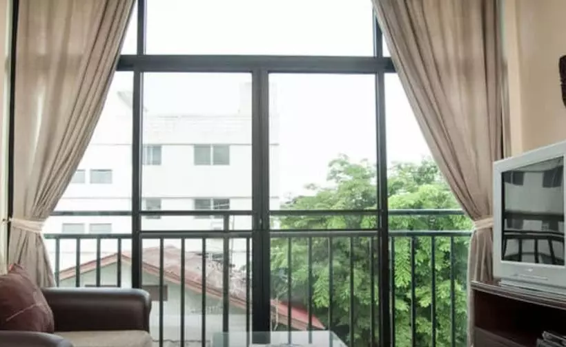 Fotos del hotel At 1150 Villa:  21