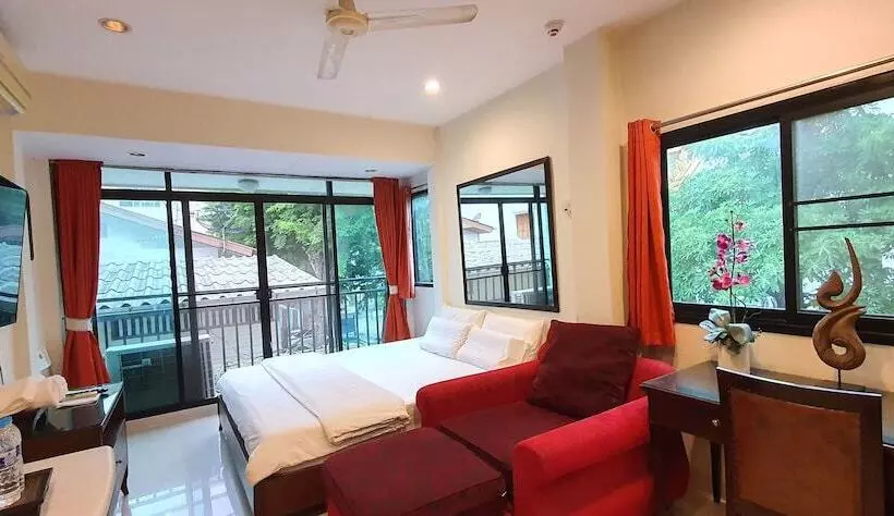 Fotos del hotel At 1150 Villa:  12