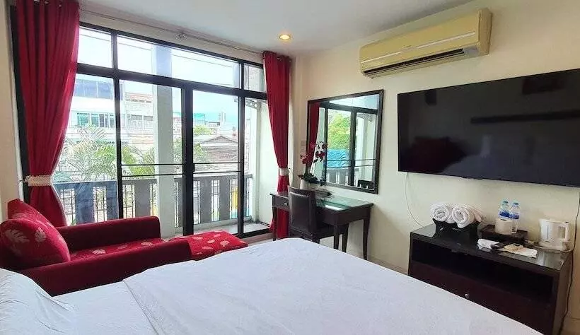 Fotos del hotel At 1150 Villa:  15