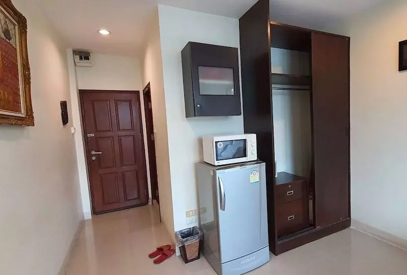 Fotos del hotel At 1150 Villa:  6