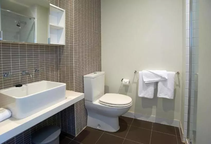 Fotos del hotel City Edge On Elizabeth Apartment:  4