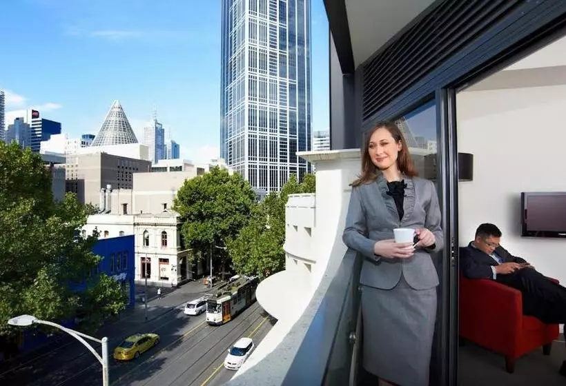 Fotos del hotel City Edge On Elizabeth Apartment:  5