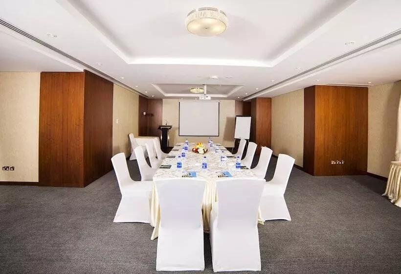 Fotos del hotel Raviz Center Point:  5