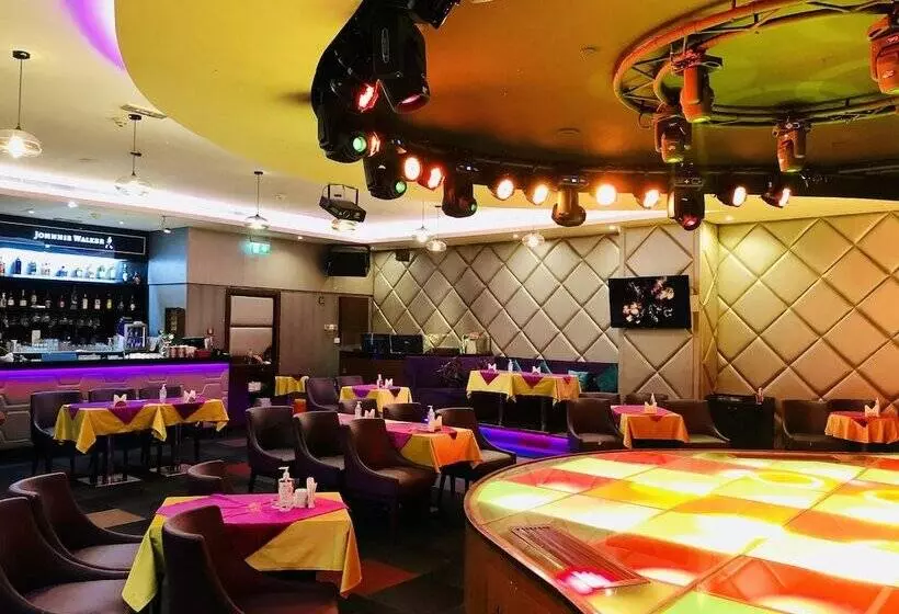 Fotos del hotel Raviz Center Point:  3