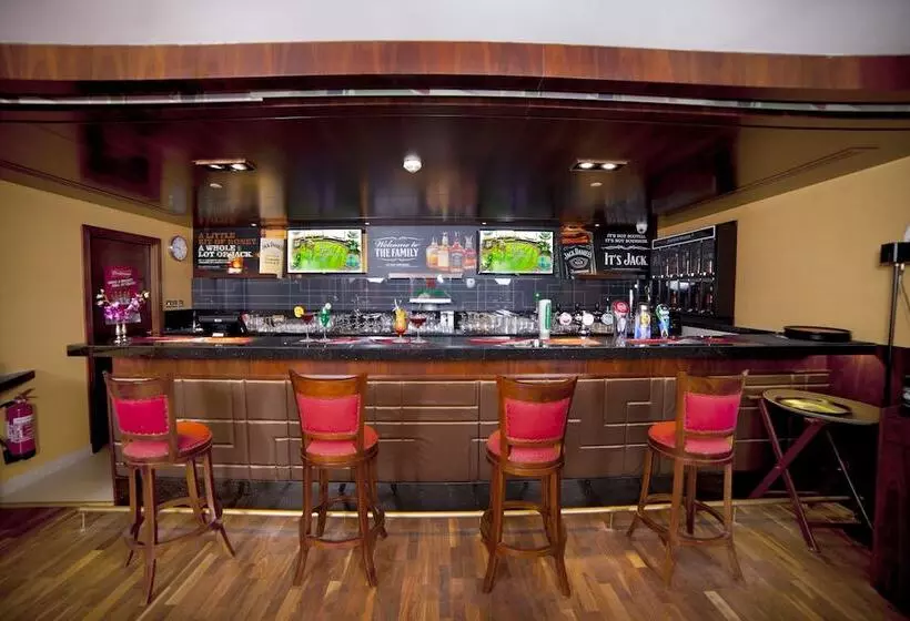 Fotos del hotel Raviz Center Point:  4