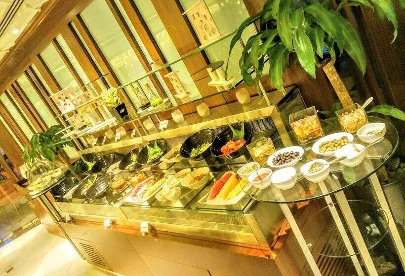 Fotos del hotel Raviz Center Point:  15