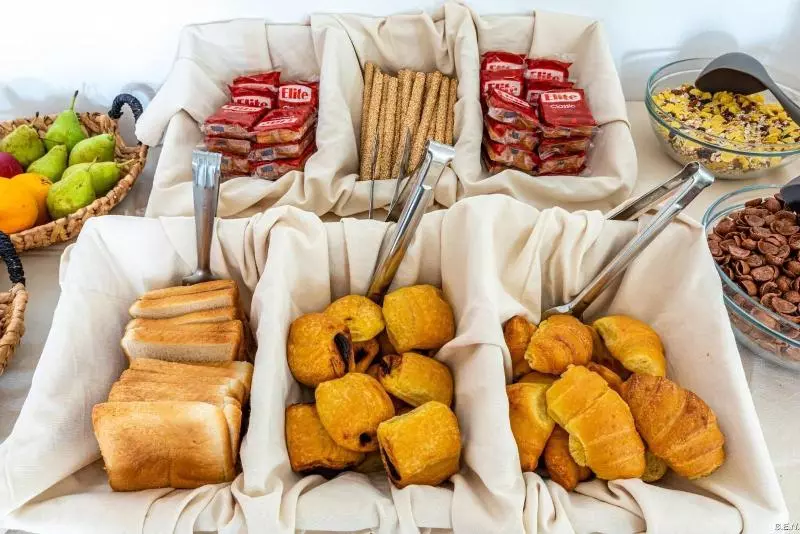 Fotos del hotel Monolithos:  7