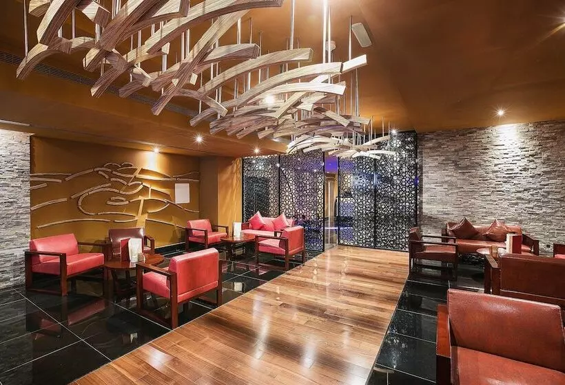 Ghaya Grand Hotel & Apartments