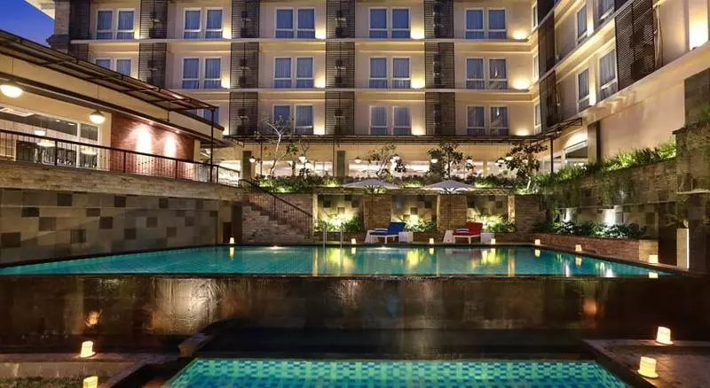 Fotos del hotel Golden Tulip Essential Denpasar:  9