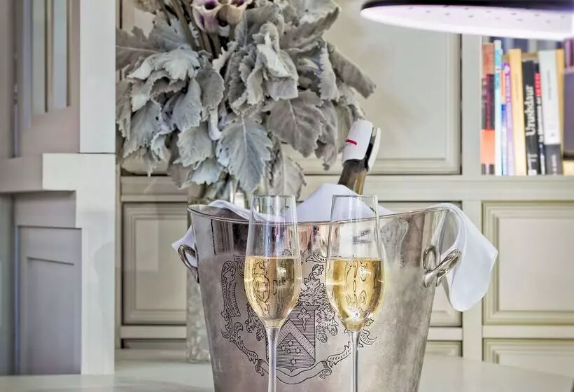 Fotos del hotel H10 Duque De Loule:  55