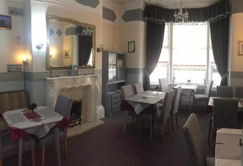 Fotos del hotel Hornby Villa 4*b&b Couples & Families Only:  2