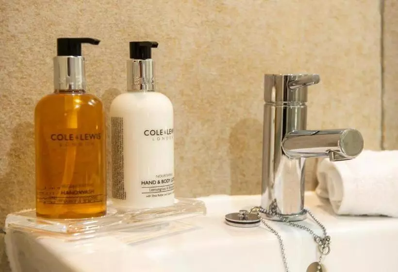 Fotos del hotel The Hedges:  19