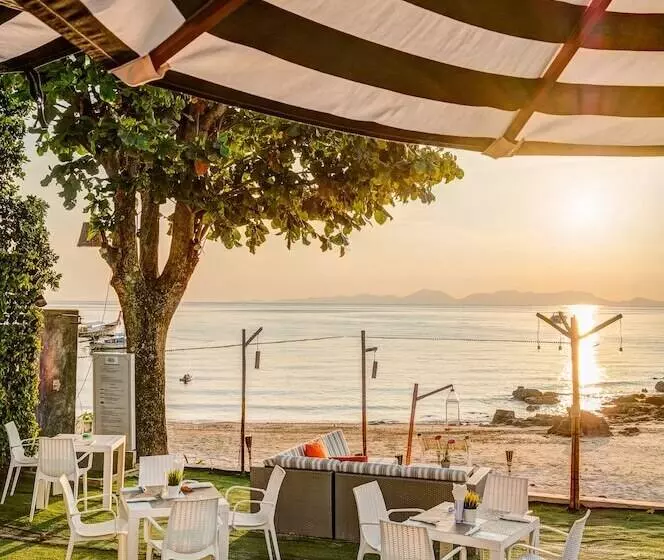 Fotos del hotel The Pelican Residence & Suite Krabi:  25