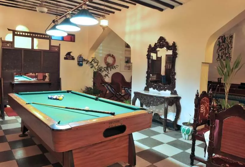 Fotos del hotel Dhow Palace:  6