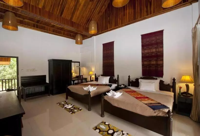 Nam Ou Riverside  & Resort