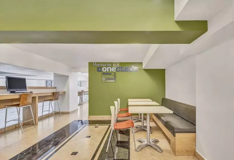 Fotos del hotel One Ciudad De Mexico Alameda:  2