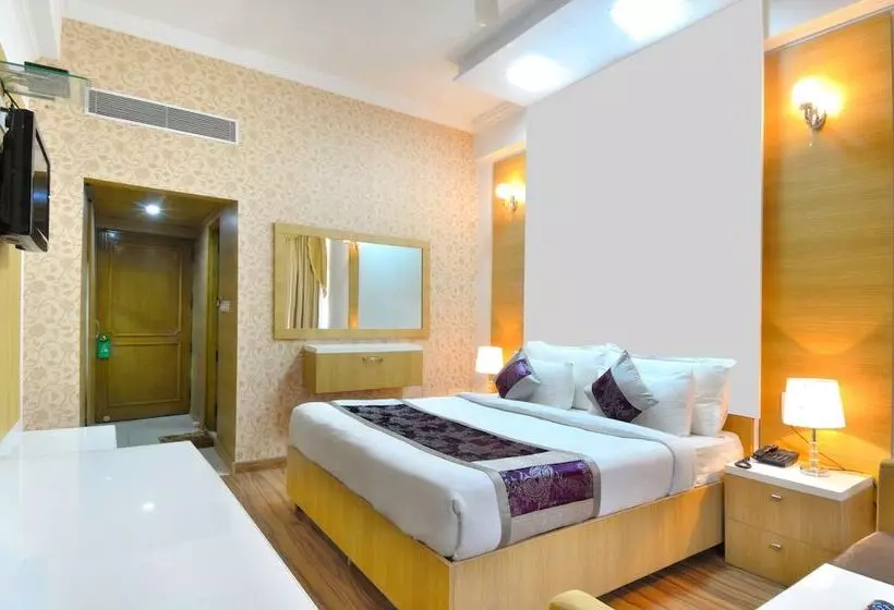 Fotos del hotel Solitaire Chandigarh:  19