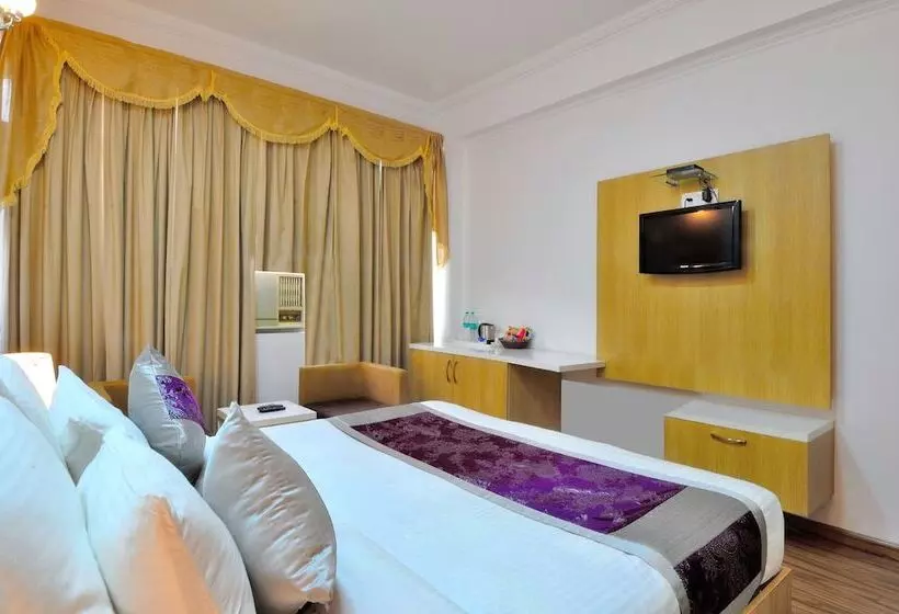 Fotos del hotel Solitaire Chandigarh:  24