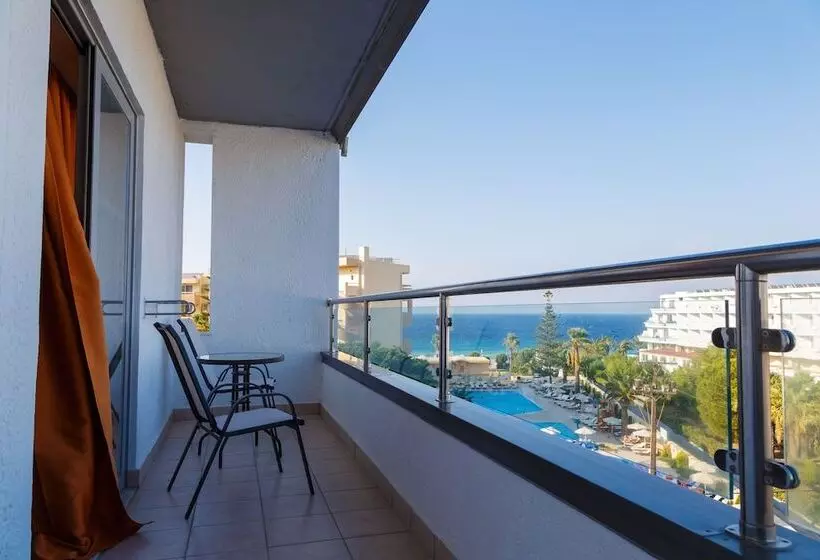 Fotos del hotel The Residence  Family And Fun:  23