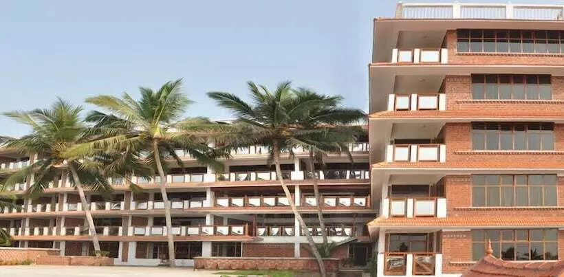 Fotos del hotel Sagara Beach Resort:  10