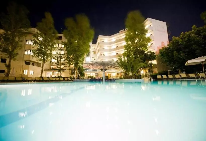 Fotos del hotel The Residence  Family And Fun:  16