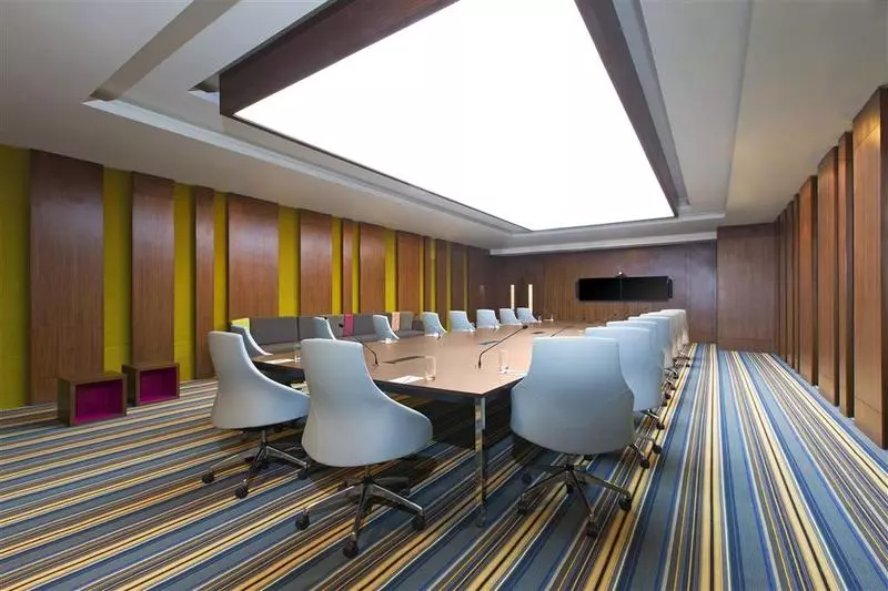 Fotos del hotel Aloft Bengaluru Cessna Business Park:  6