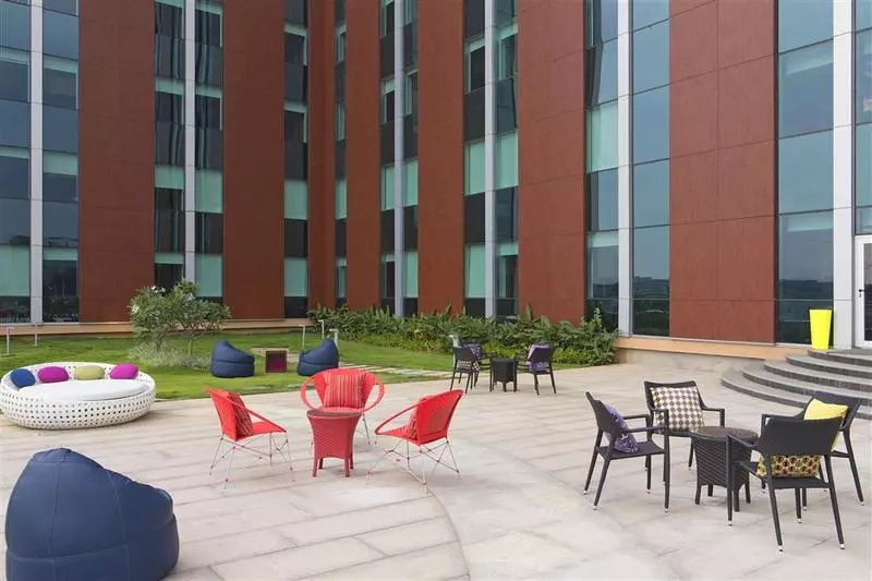 Fotos del hotel Aloft Bengaluru Cessna Business Park:  16