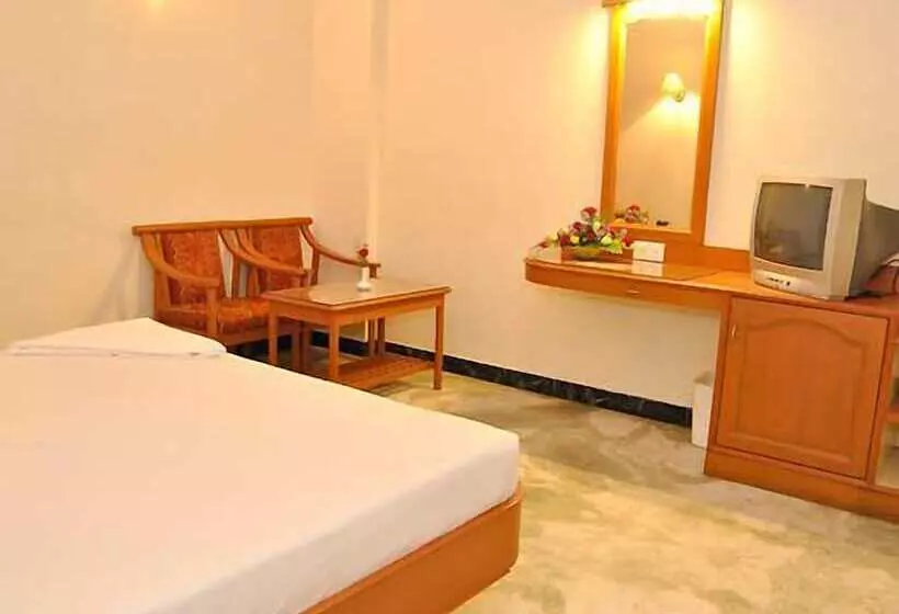 Fotos del hotel Atchaya:  10