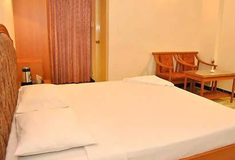 Fotos del hotel Atchaya:  16