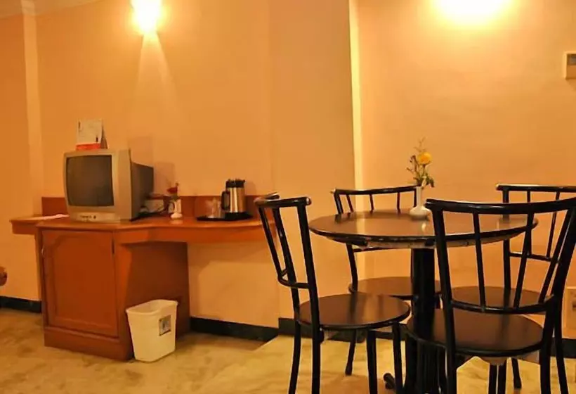 Fotos del hotel Atchaya:  17