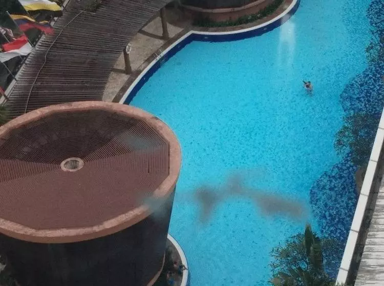 Gold Keep Service Suite At Times Square