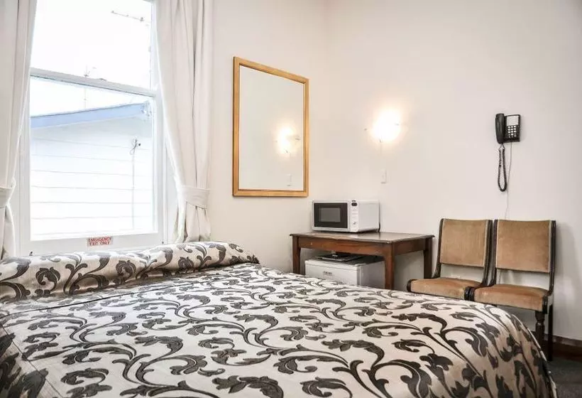 Fotos del hotel Trafalgar Lodge:  8