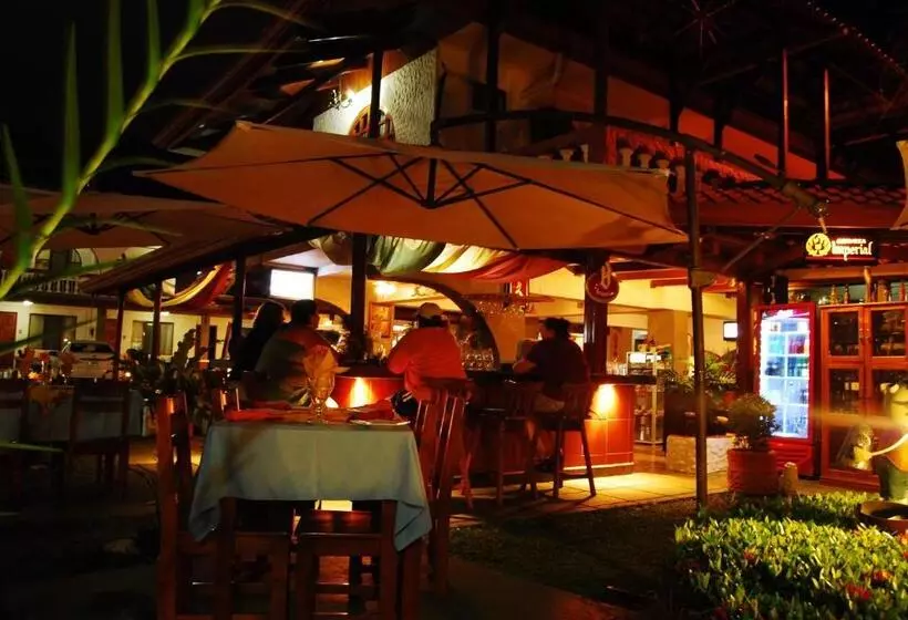 Fotos del hotel Villa Bosque:  10