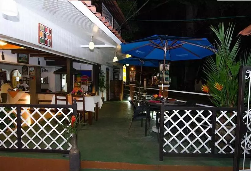 Fotos del hotel Villa Bosque:  25