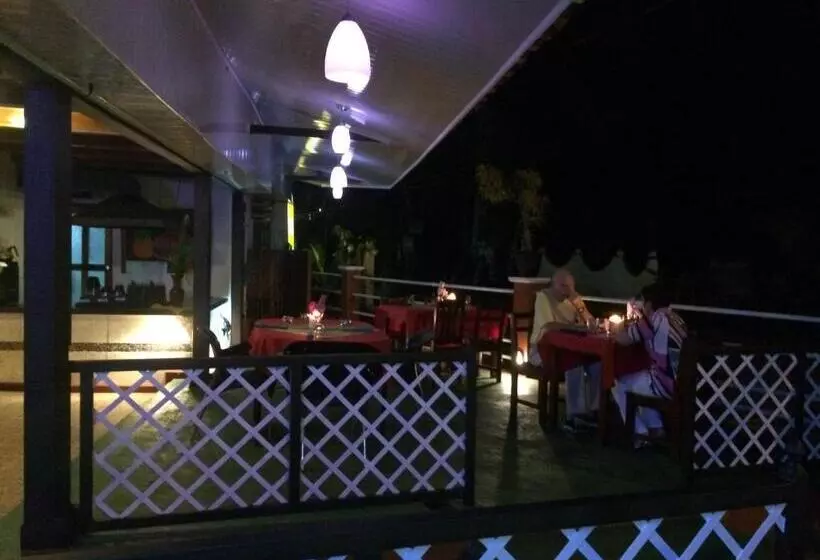 Fotos del hotel Villa Bosque:  11