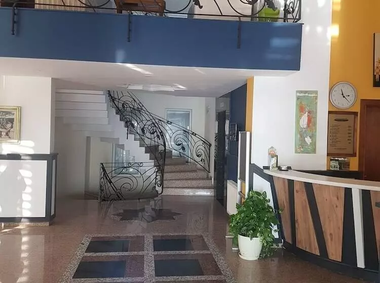 Fotos del hotel Acropol Beach:  3