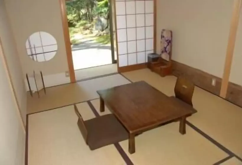 Fotos del hotel Japanese Inn Yoshimizu:  12