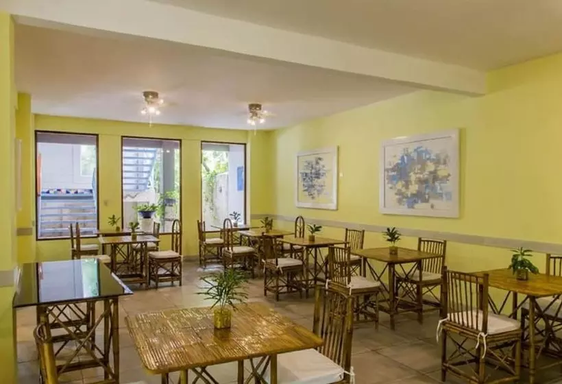 Fotos del hotel Plaza Yara:  3