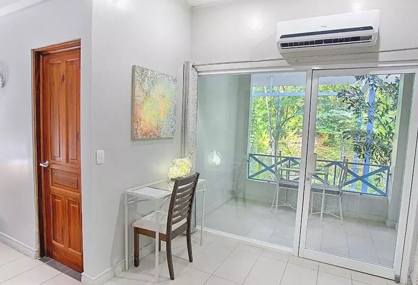 Fotos del hotel Plaza Yara:  14