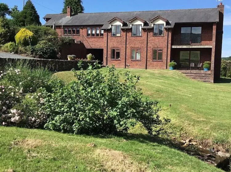 Fotos del hotel Lower Thornton Farm:  12