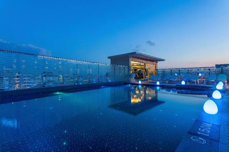 Fotos del hotel Centra By Centara Avenue  Pattaya:  21