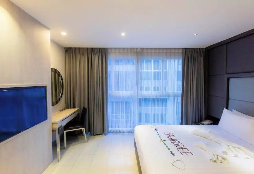 Centra By Centara Avenue  Pattaya