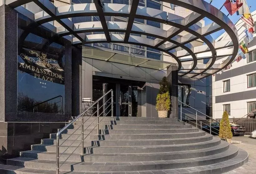 Fotos del hotel Ambassador Plaza:  7