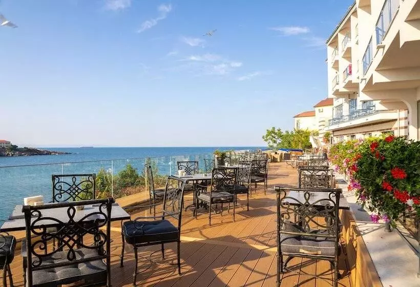Fotos del hotel Coral Sozopol:  6