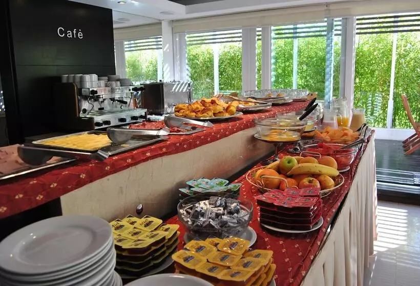 Fotos del hotel Castilla:  2