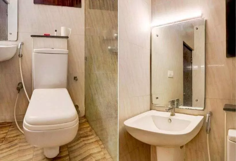 Fotos del hotel Capital O 918  Nera Regency:  12